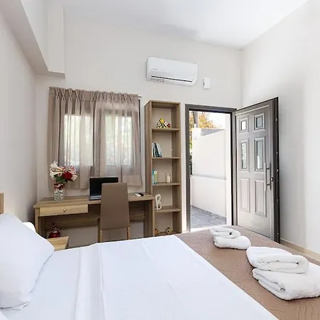 公寓 Feadra Studio, A Cozy Nest Close To The Beach! 罗希姆诺