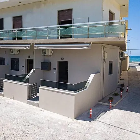 公寓 Feadra Studio, A Cozy Nest Close To The Beach! 罗希姆诺
