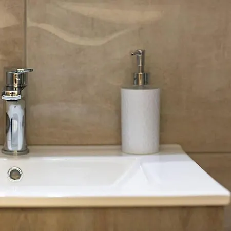 Daire Feadra Studio, A Cozy Nest Close To The Beach! Resmo