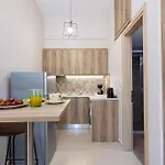 Lejlighed Feadra Studio, A Cozy Nest Close To The Beach! Rethimno