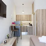 Lejlighed Feadra Studio, A Cozy Nest Close To The Beach! Rethimno